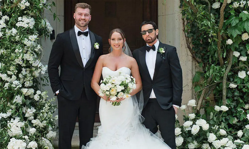 Hailie dances with Eminem at her wedding