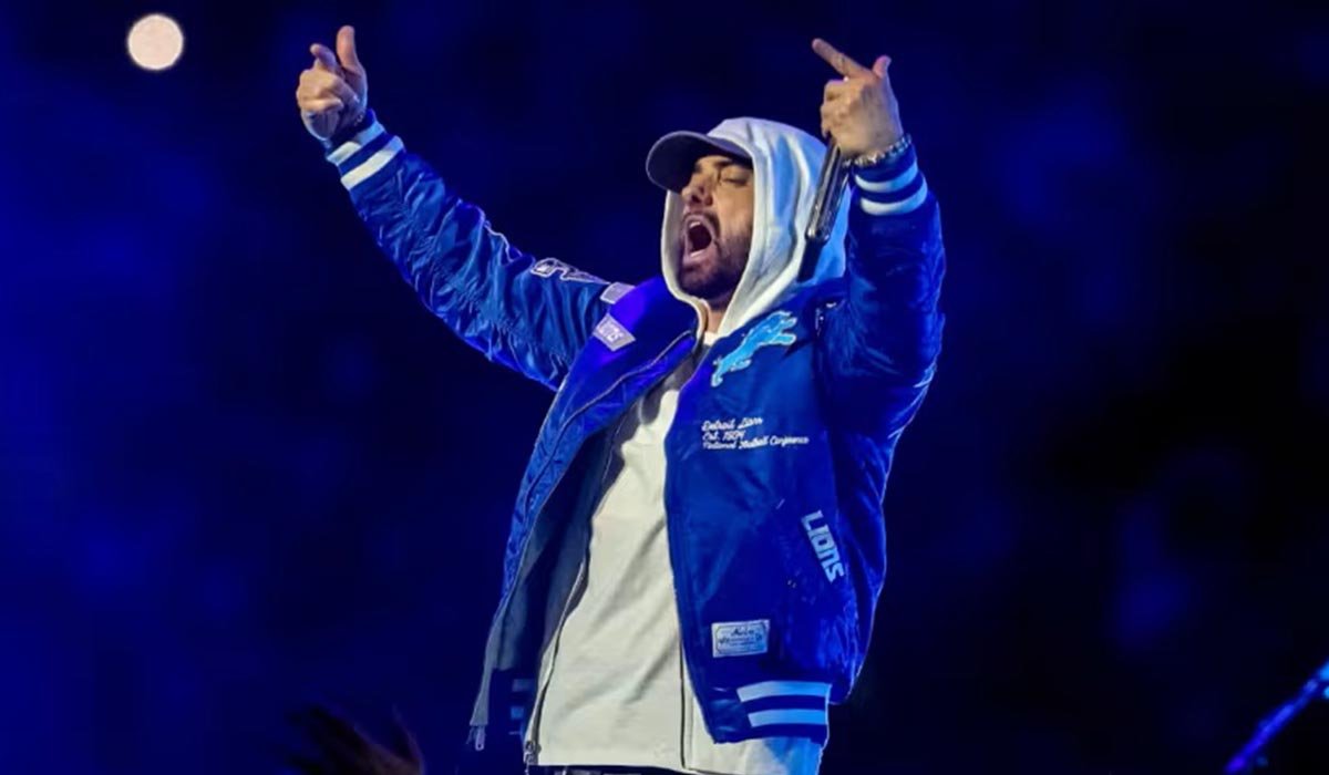 Eminem Celebrates 18 Years of Sobriety: Big Sean, Questlove, obie Trice & More React